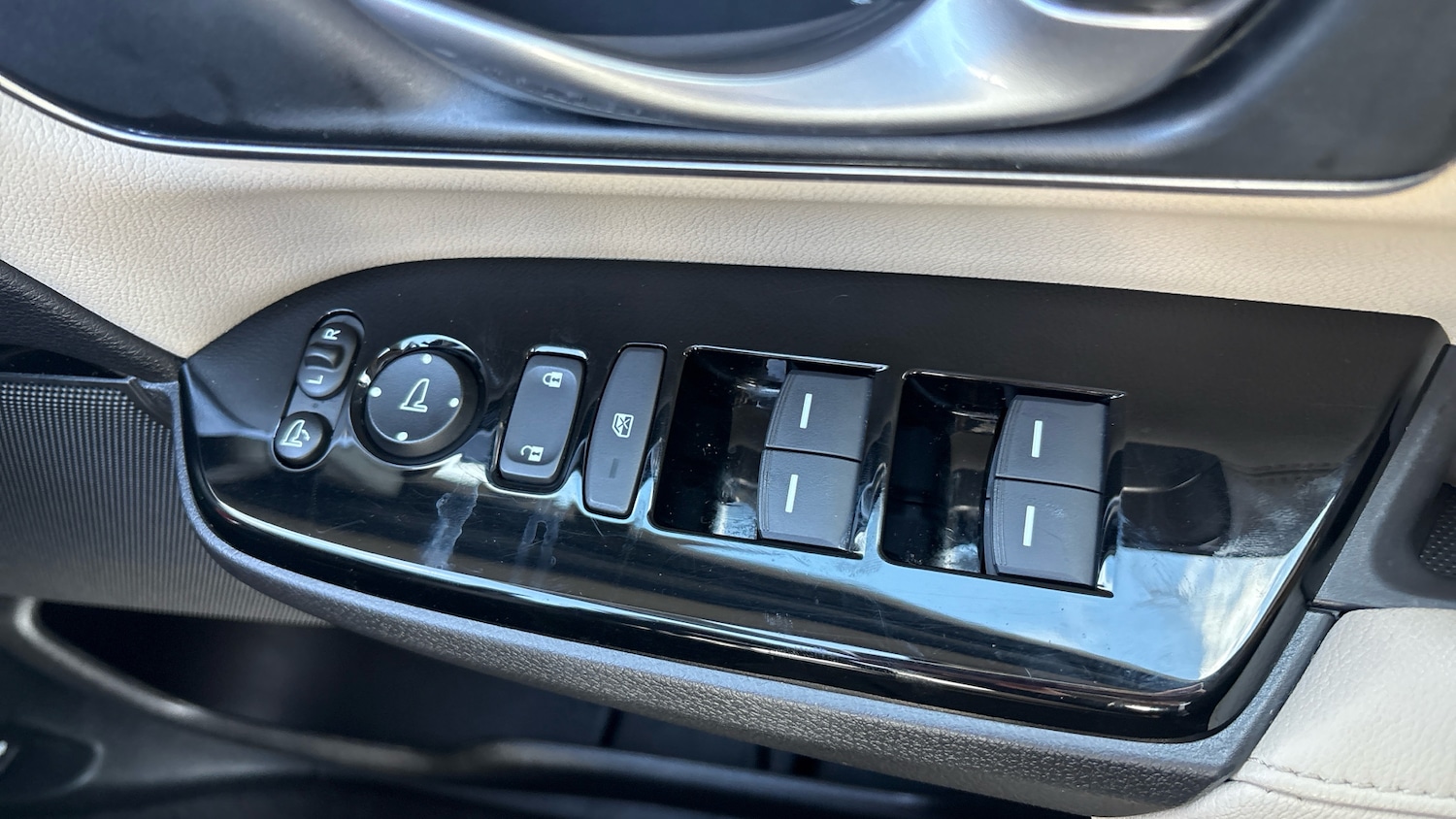 Used Honda CR-V 2023 for sale - 76384198: Photo 33