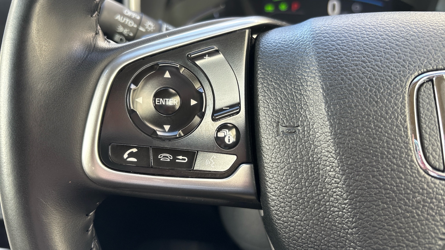 Used Honda CR-V 2023 for sale - 76384198: Photo 35