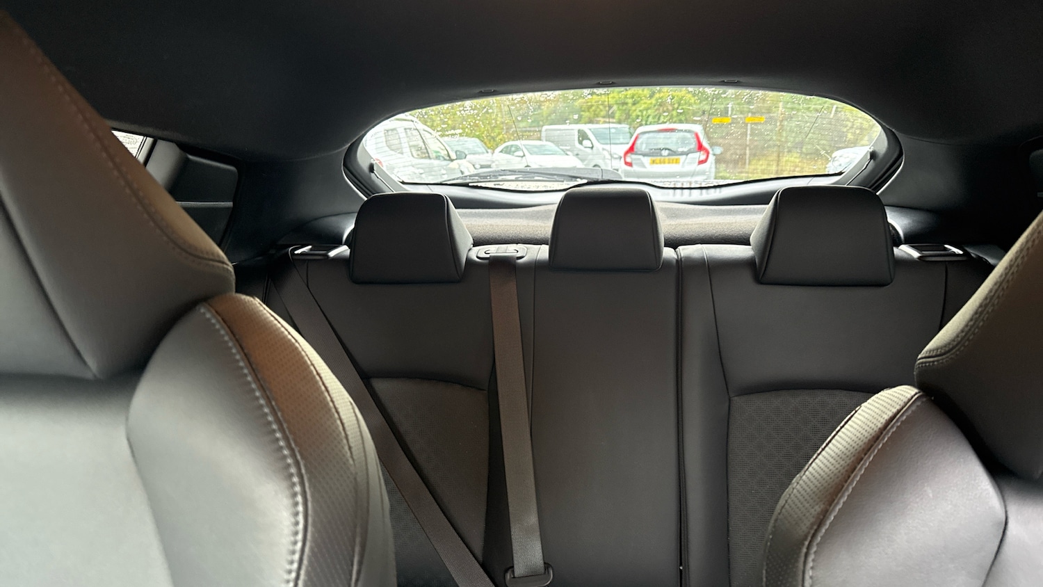 Used Toyota C-HR 2022 for sale - 76748864: Photo 15