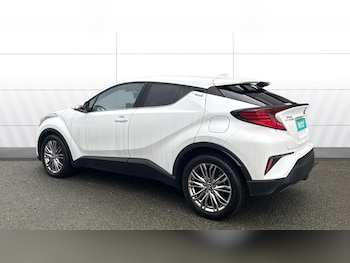Used Toyota C-HR 2022 for sale - 76748864: Photo