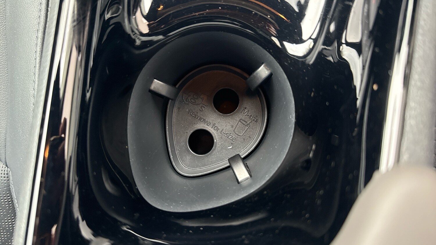 Used Toyota C-HR 2022 for sale - 76748864: Photo 42