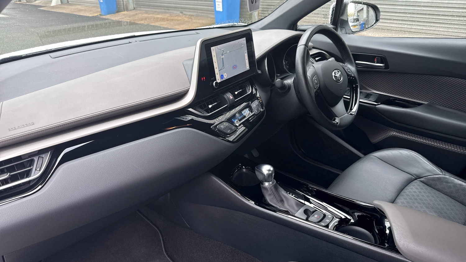 Used Toyota C-HR 2022 for sale - 76748864: Photo 9