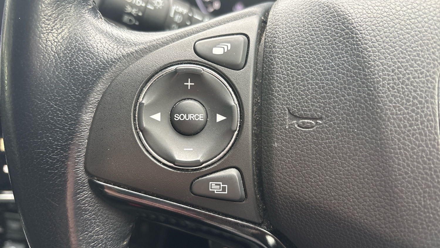 Used Honda HR-V 2019 for sale - 76796857: Photo 19