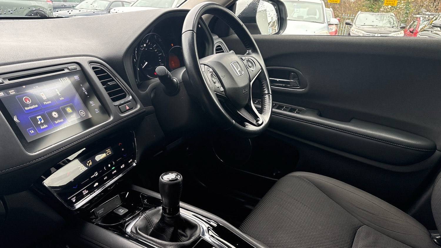 Used Honda HR-V 2019 for sale - 76796857: Photo 2