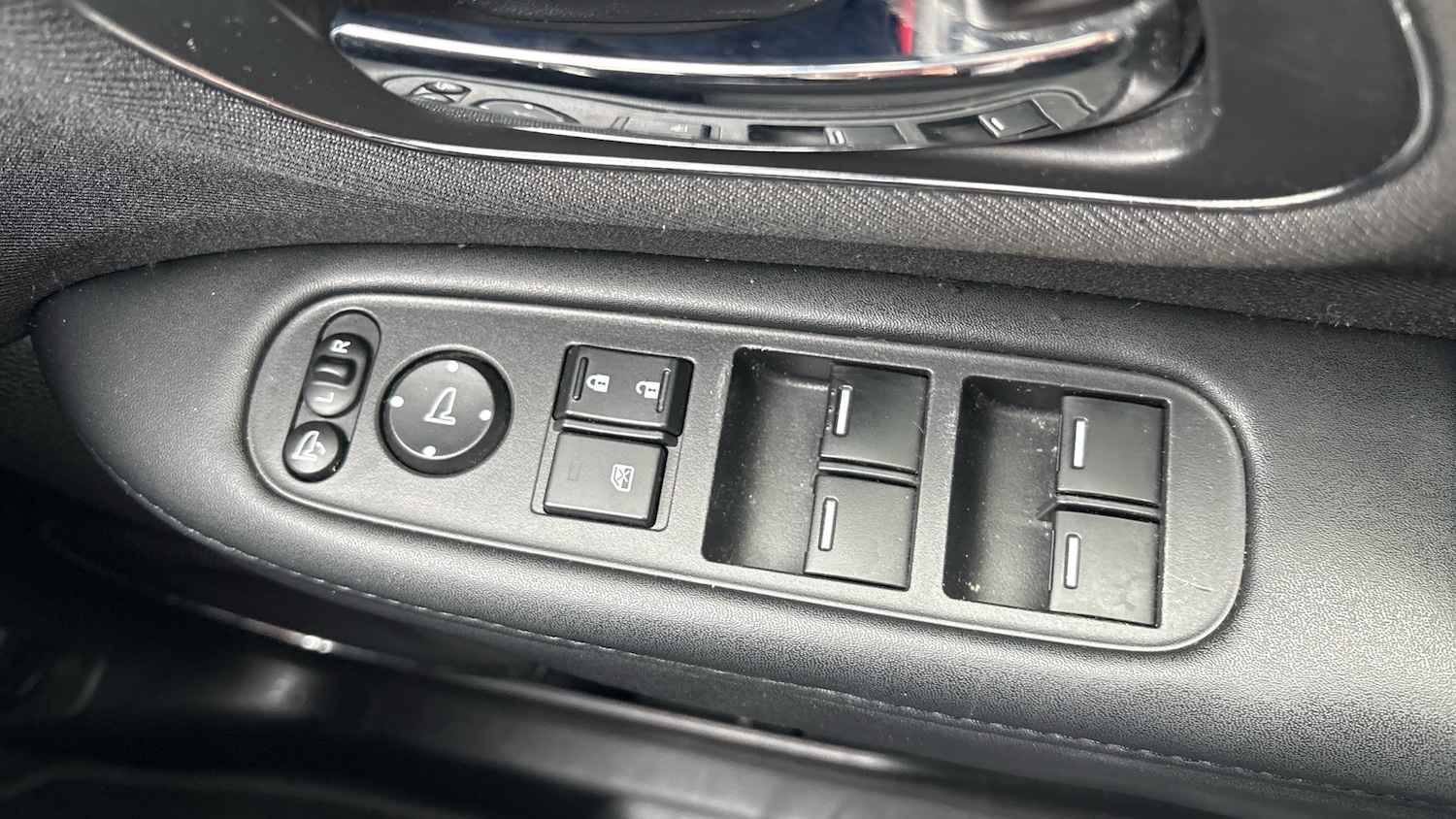 Used Honda HR-V 2019 for sale - 76796857: Photo 25