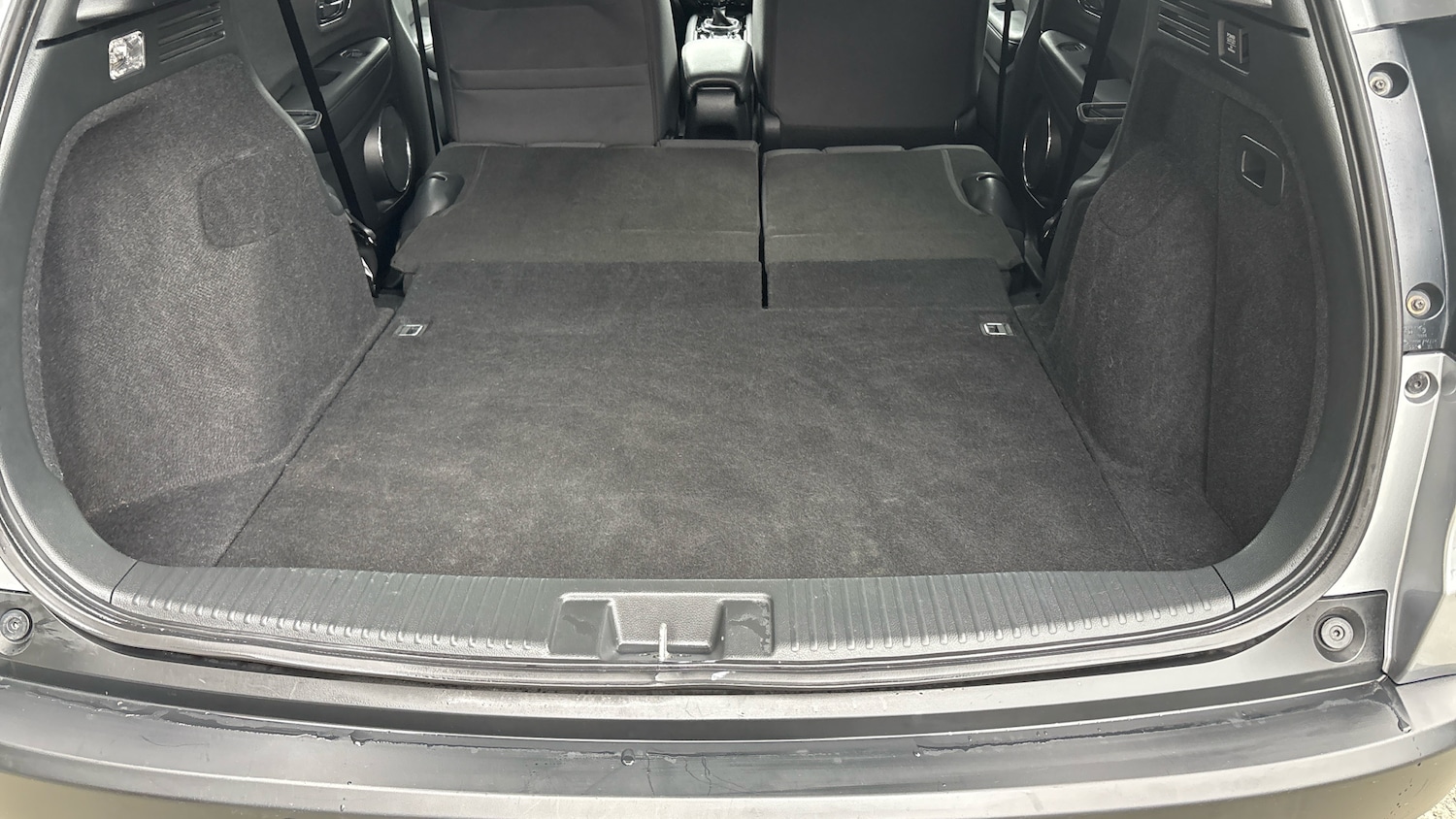 Used Honda HR-V 2019 for sale - 76796857: Photo 35