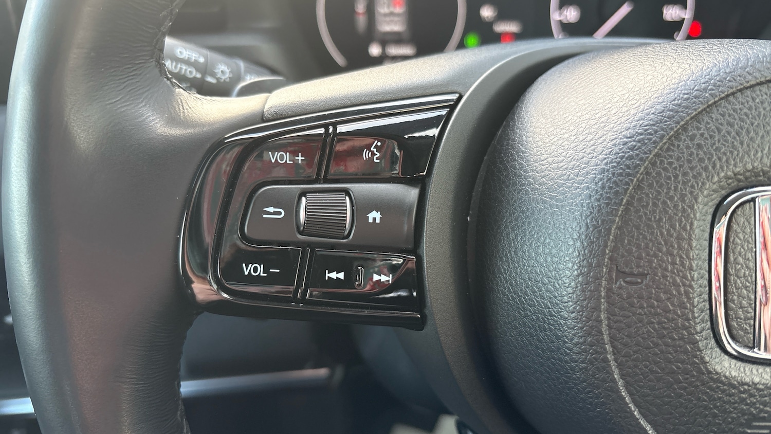 Used Honda HR-V 2023 for sale - 76782498: Photo 37