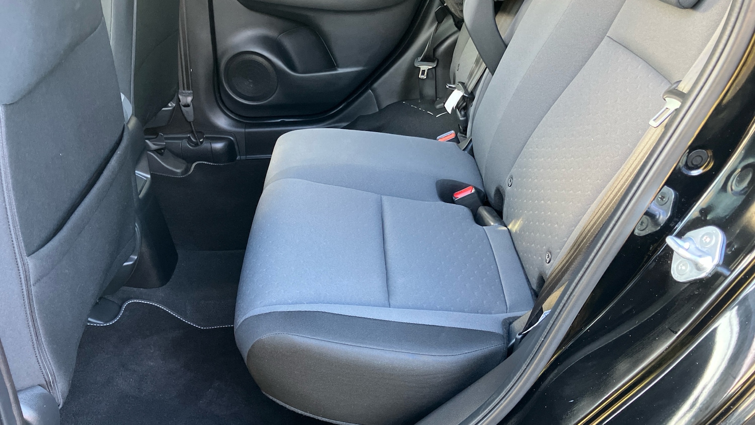 Used Honda Jazz 2022 for sale - 76627738: Photo 30