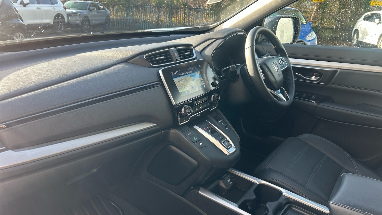 Used Honda CR-V 2019 for sale - 76958413: Photo 2