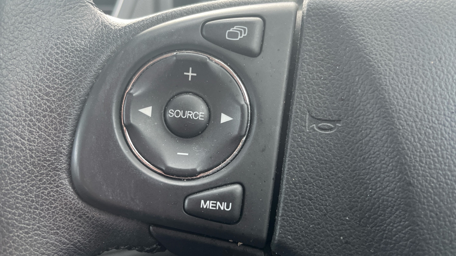 Used Honda CR-V 2016 for sale - 76409640: Photo 26