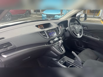 Used Honda CR-V 2016 for sale - 76409640: Photo