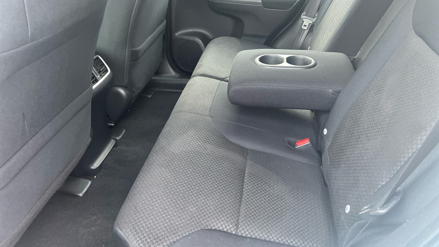 Used Honda CR-V 2016 for sale - 76409640: Photo 40