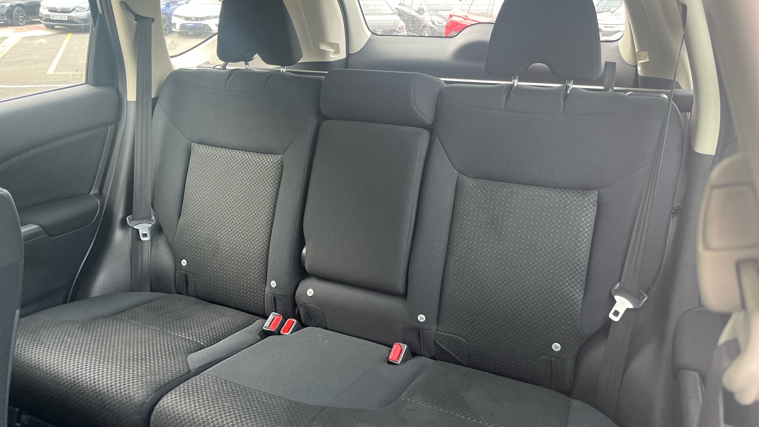 Used Honda CR-V 2016 for sale - 76409640: Photo 8