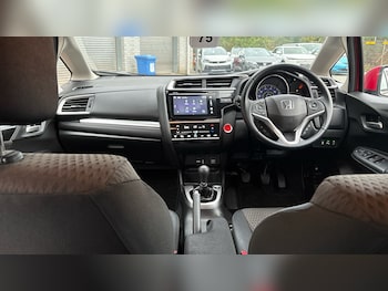 Used Honda Jazz 2019 for sale - 76236569: Photo 4