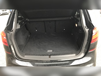 Used BMW 2 Series 2018 for sale - 77729709: Photo