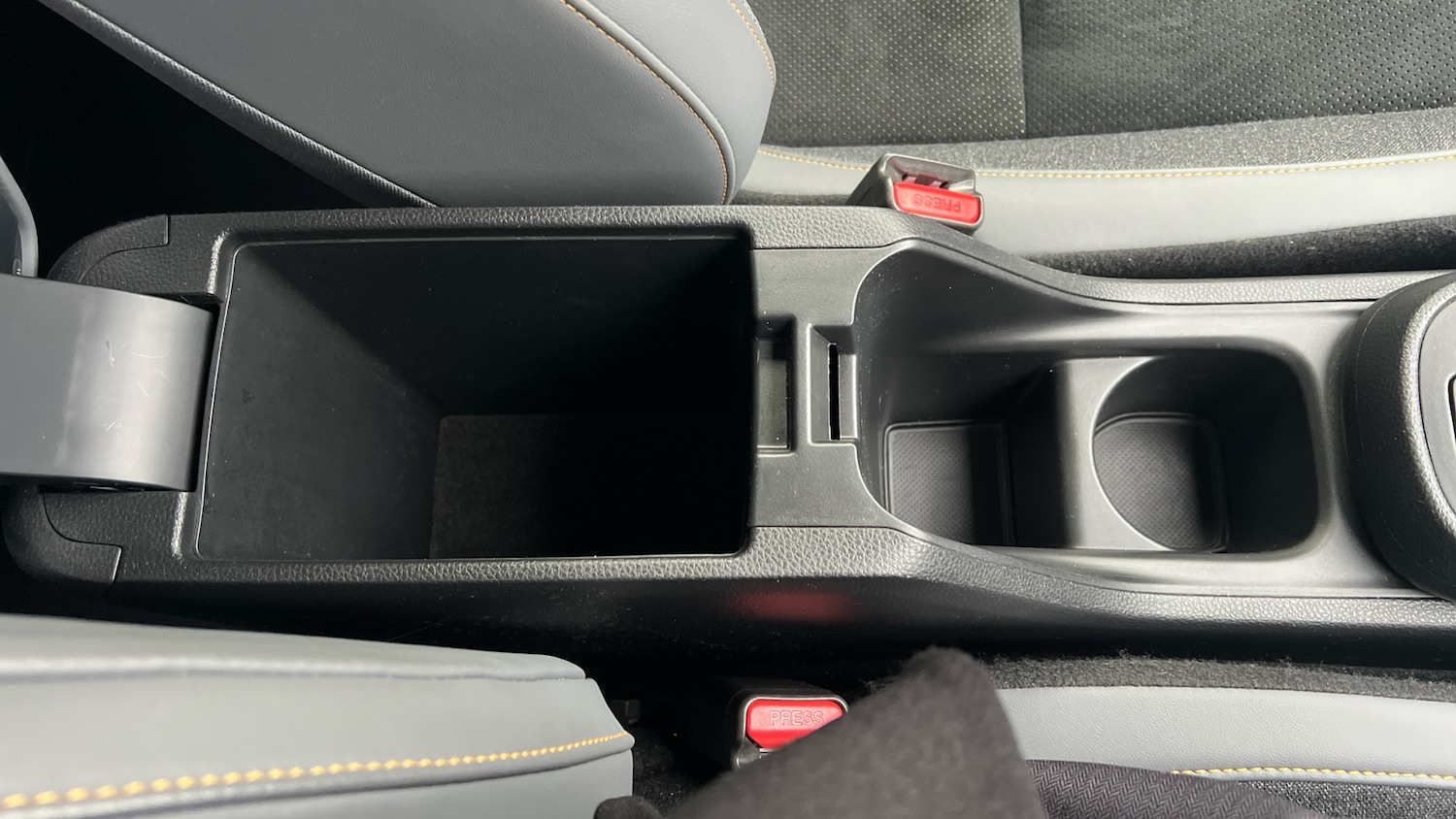 Used Honda Jazz 2023 for sale - 77945296: Photo 18