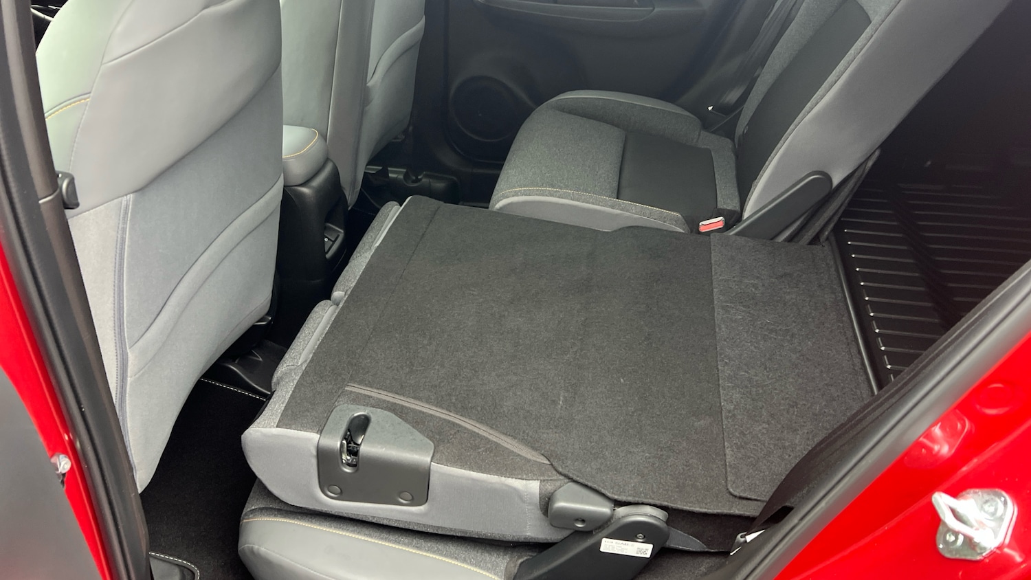 Used Honda Jazz 2023 for sale - 77945296: Photo 31