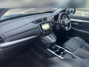 Used Honda CR-V 2020 for sale - 76171697: Photo