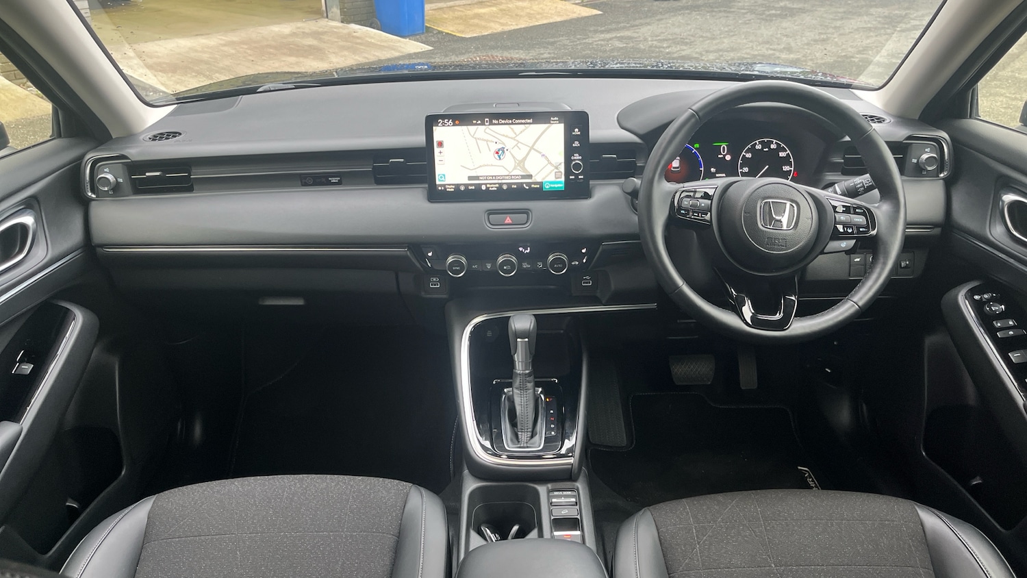 Used Honda HR-V 2023 for sale - 76547580: Photo 4