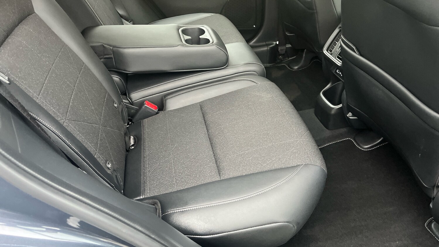 Used Honda HR-V 2023 for sale - 76547580: Photo 45