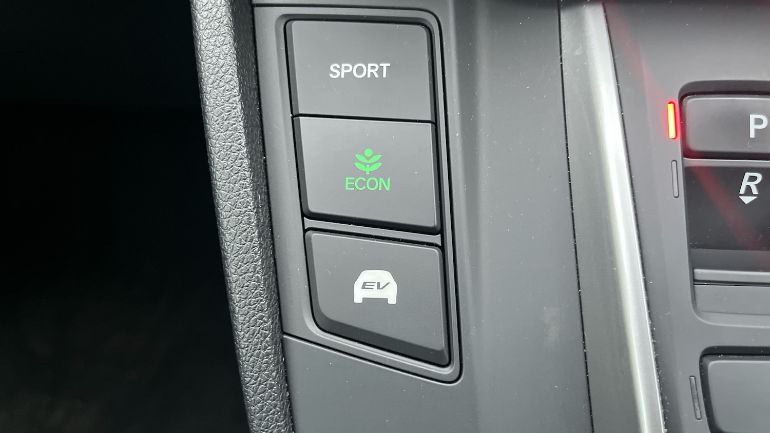 Used Honda CR-V 2021 for sale - 76565300: Photo 34