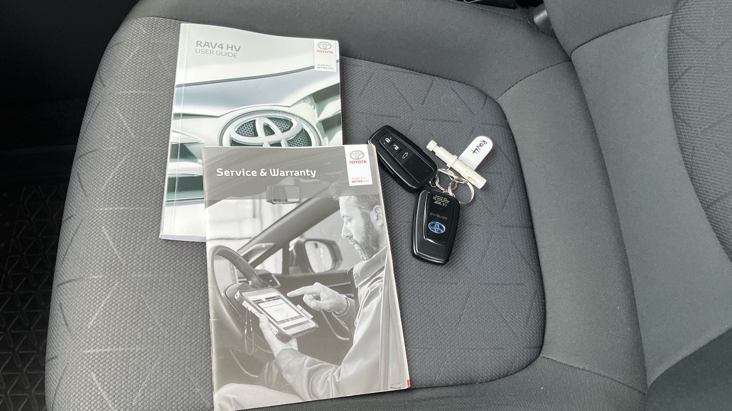 Used Toyota RAV4 2020 for sale - 76969659: Photo 19