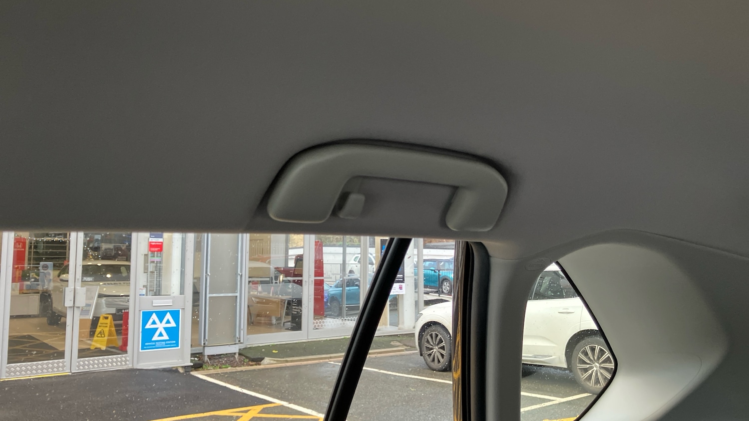 Used Toyota RAV4 2020 for sale - 76969659: Photo 22