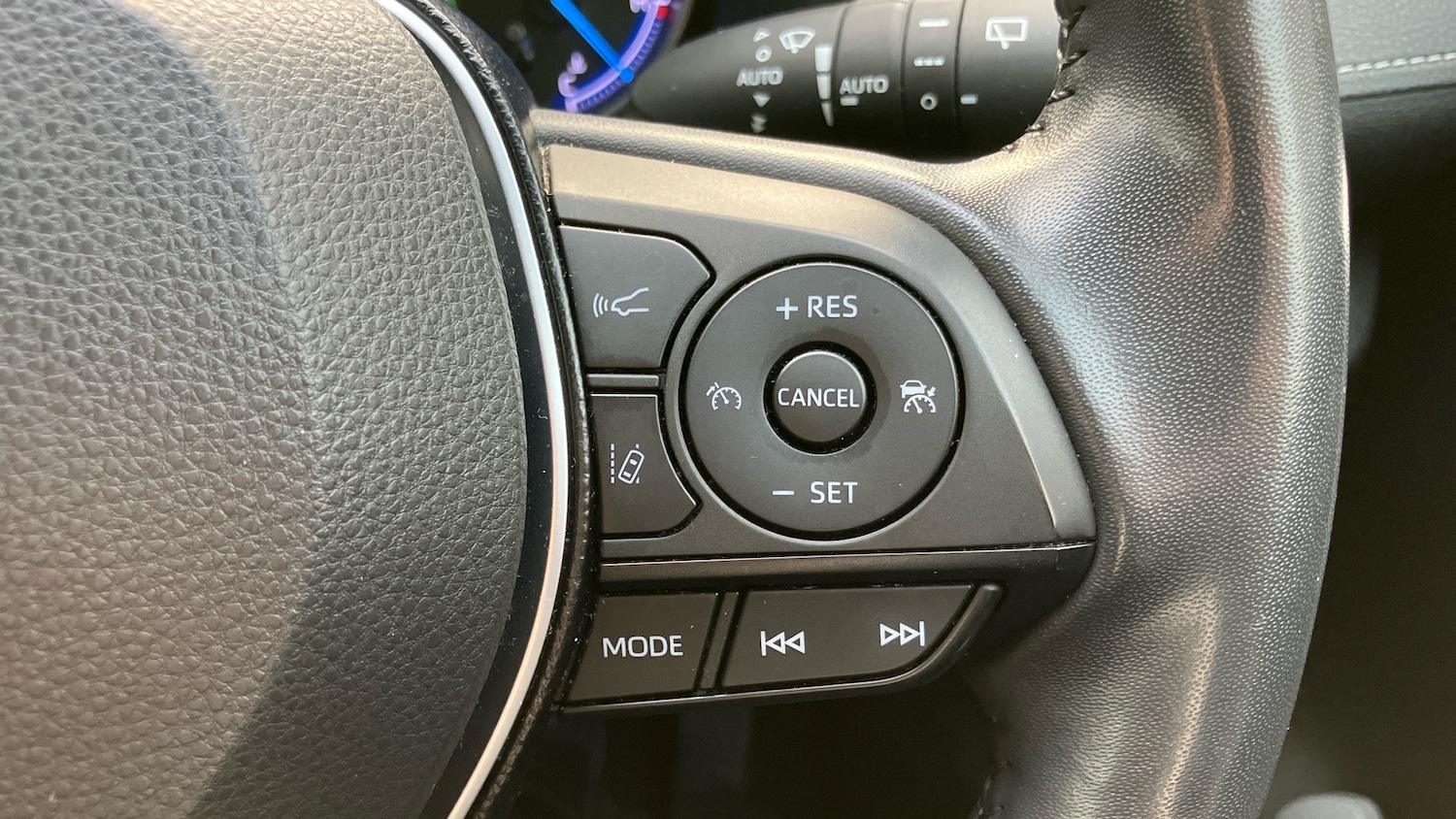 Used Toyota RAV4 2020 for sale - 76969659: Photo 33