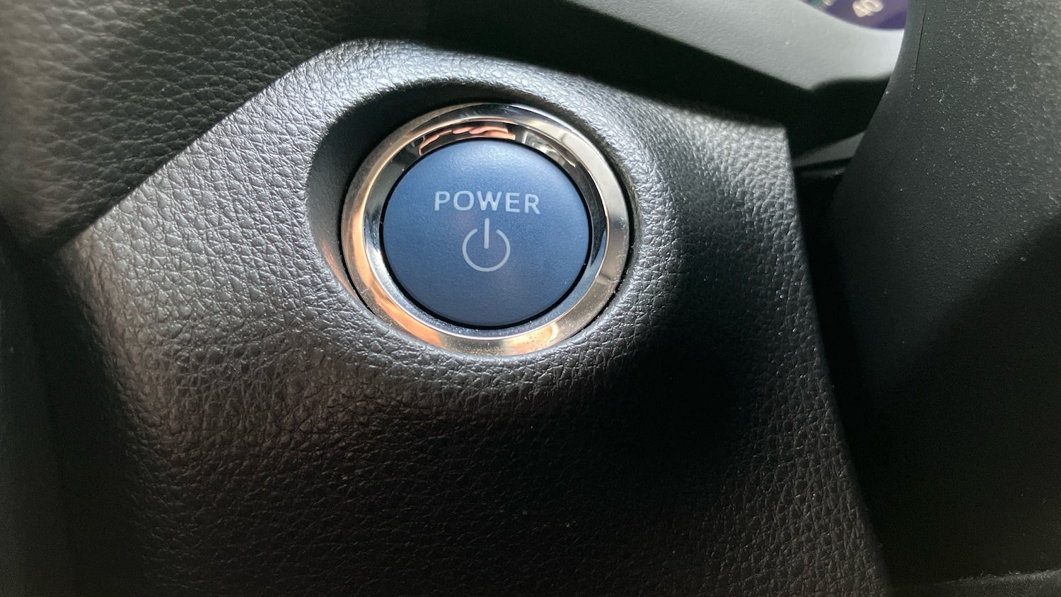 Used Toyota RAV4 2020 for sale - 76969659: Photo 40