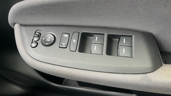 Used Honda Jazz 2020 for sale - 76272343: Photo 28