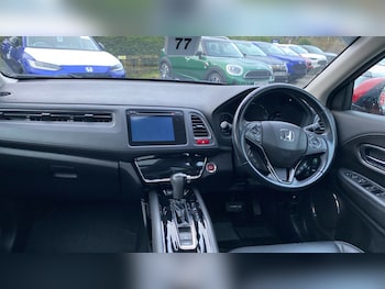 Used Honda HR-V 2017 for sale - 77493165: Photo