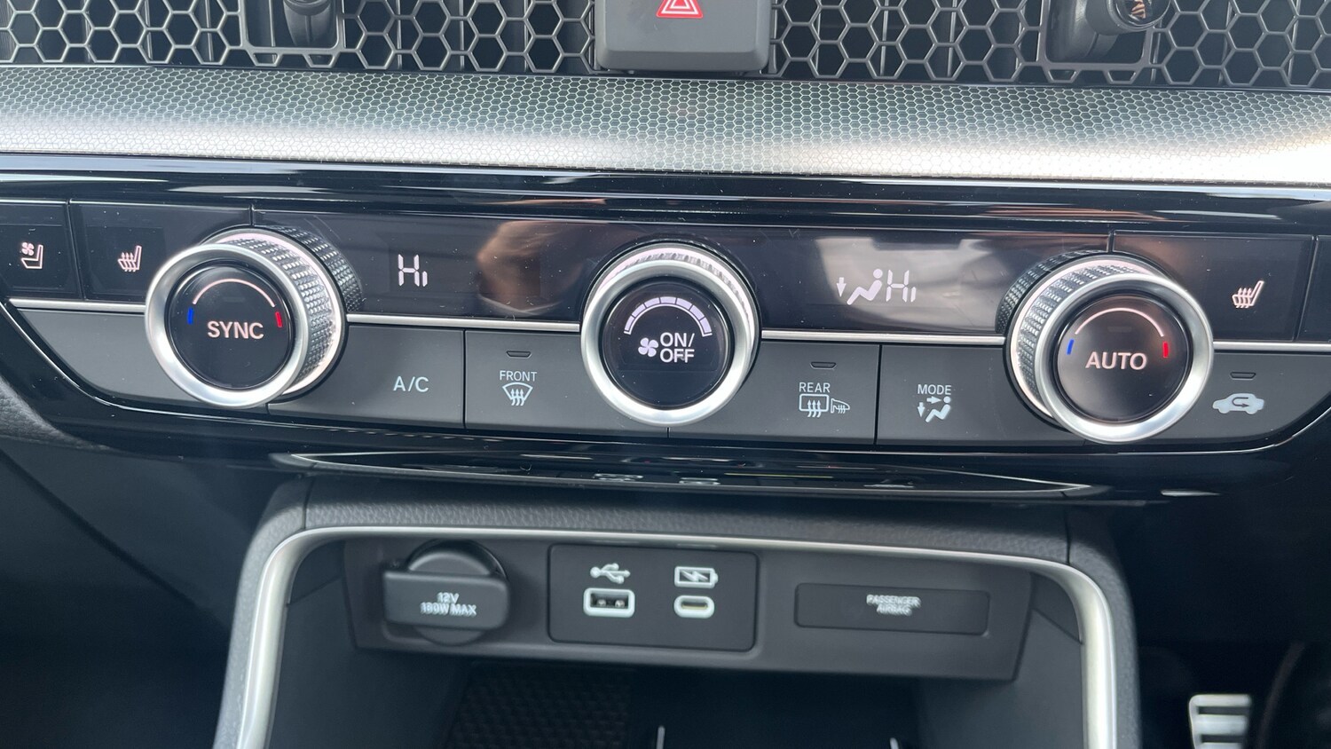 Used Honda CR-V 2025 for sale - 76131159: Photo 17