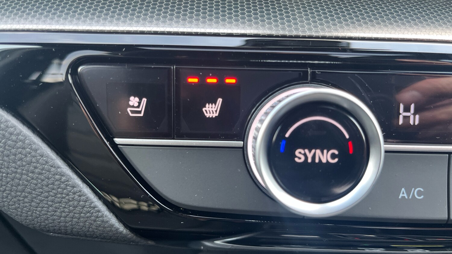 Used Honda CR-V 2025 for sale - 76131159: Photo 19