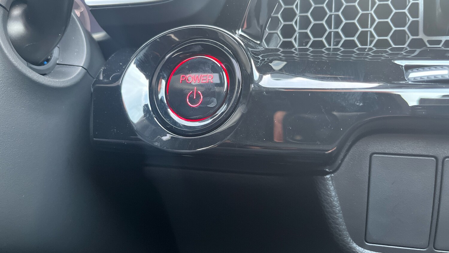 Used Honda CR-V 2025 for sale - 76131159: Photo 31