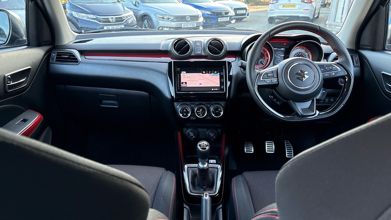 Used Suzuki Swift 2022 for sale - 76253105: Photo 10