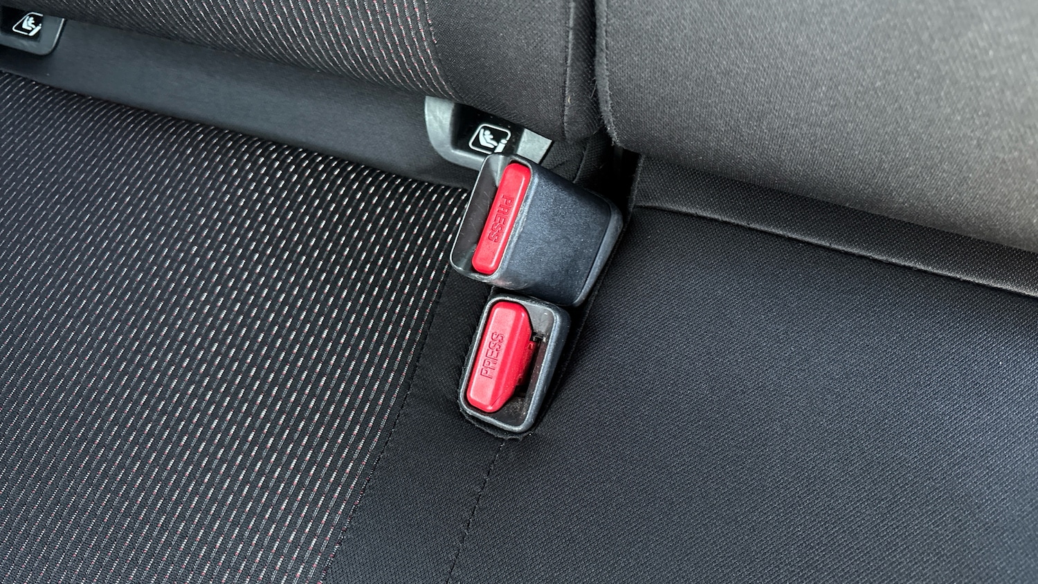 Used Suzuki Swift 2022 for sale - 76253105: Photo 17