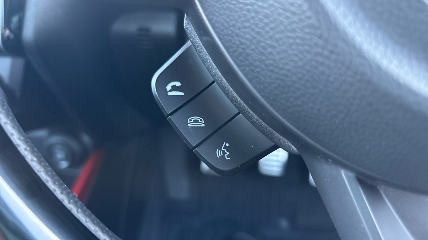 Used Suzuki Swift 2022 for sale - 76253105: Photo 30