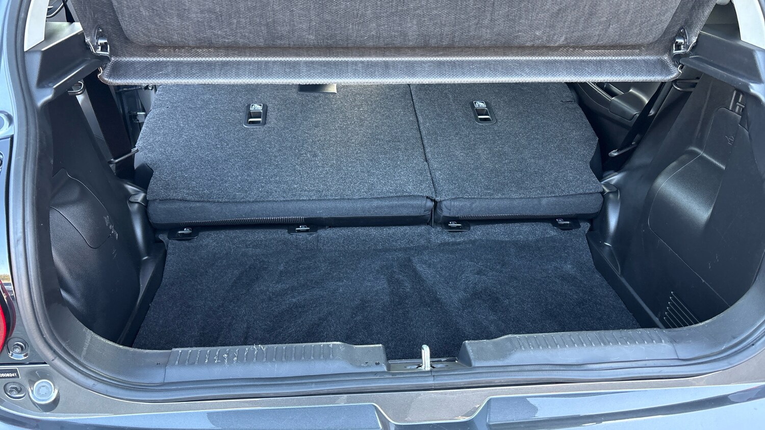 Used Suzuki Swift 2022 for sale - 76253105: Photo 40