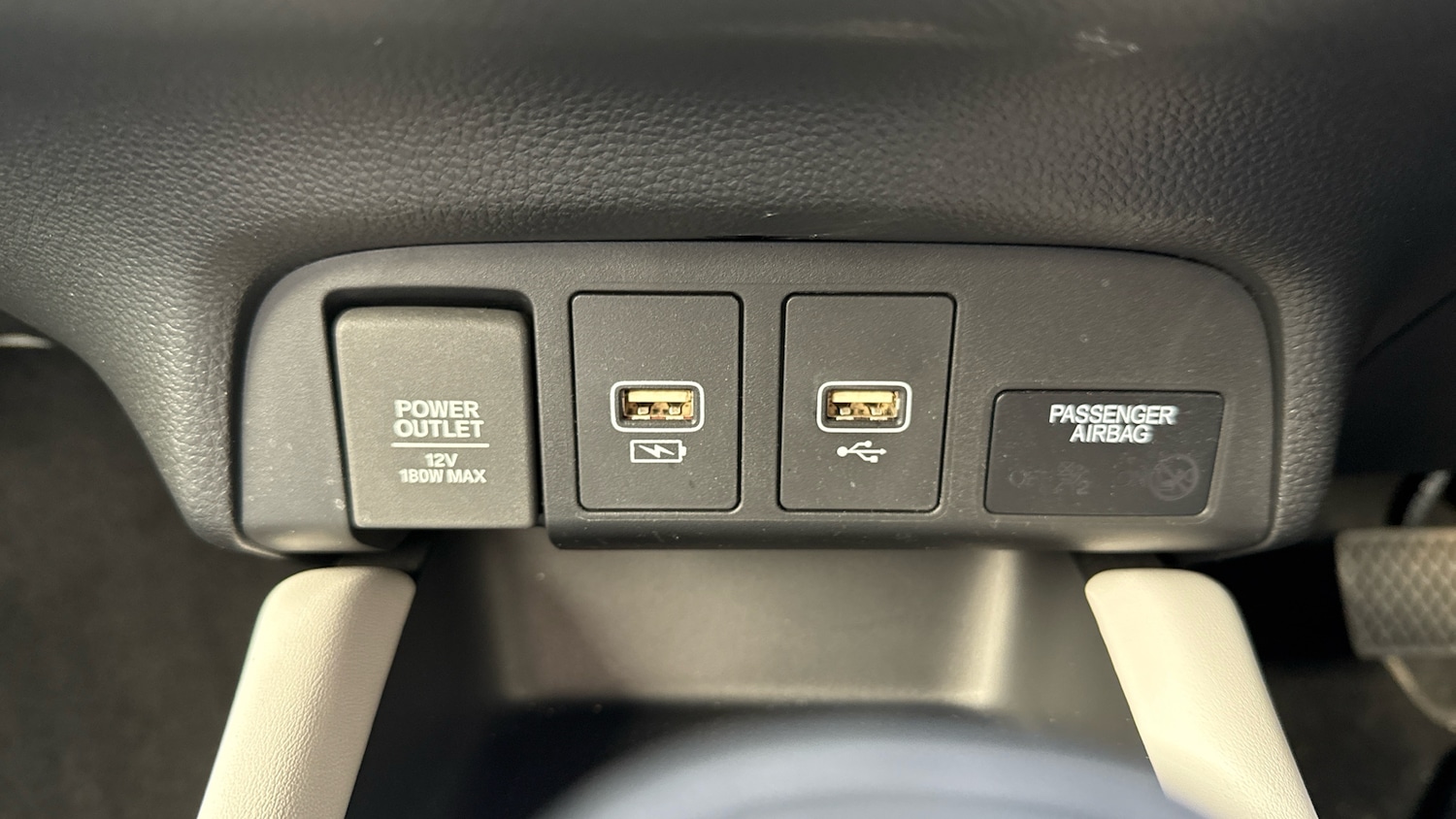 Used Honda Jazz 2022 for sale - 76366829: Photo 25