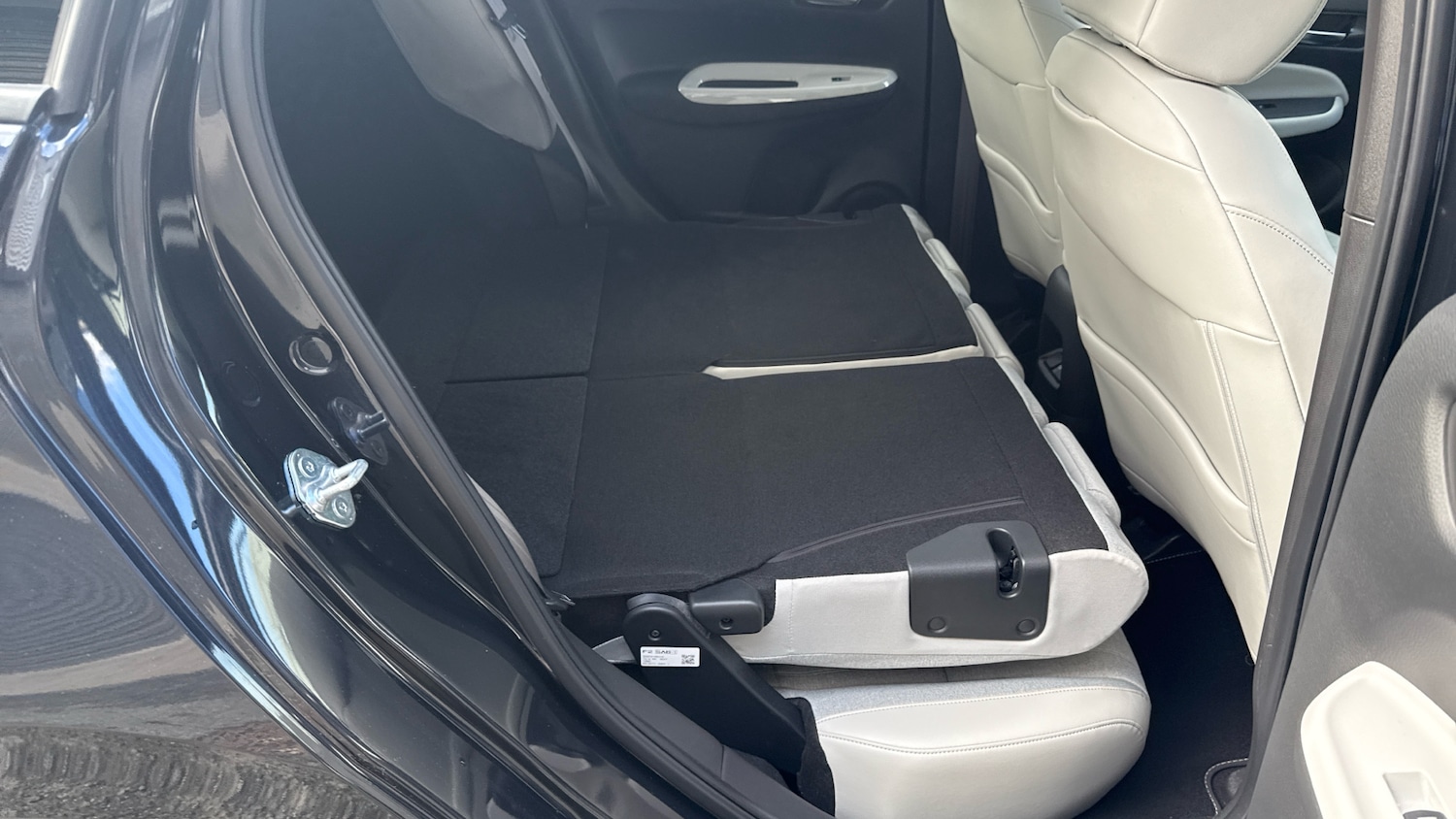 Used Honda Jazz 2022 for sale - 76366829: Photo 34