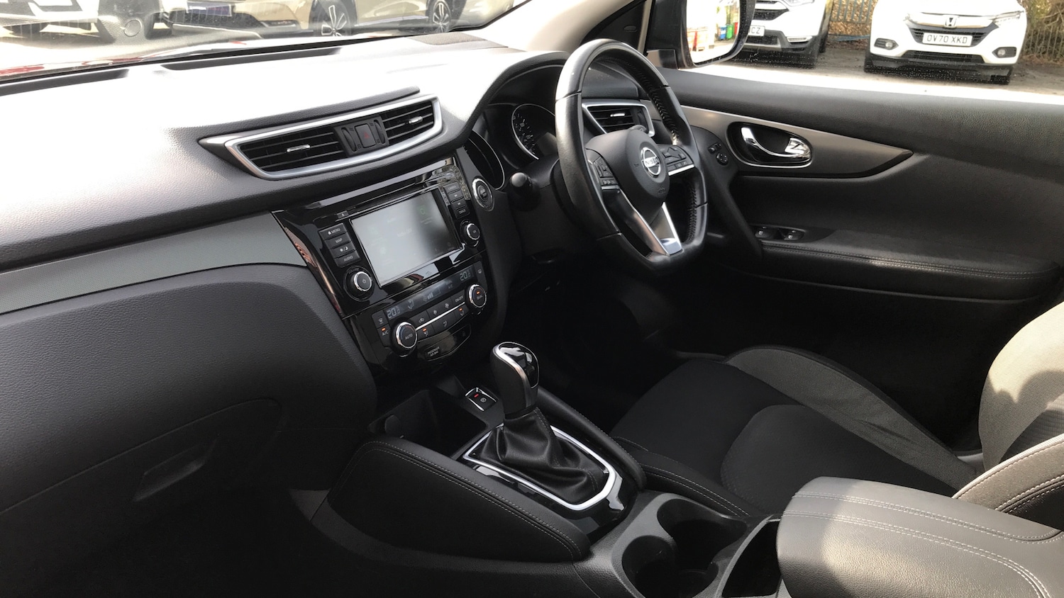 Used Nissan Qashqai 2018 for sale - 77694055: Photo 9