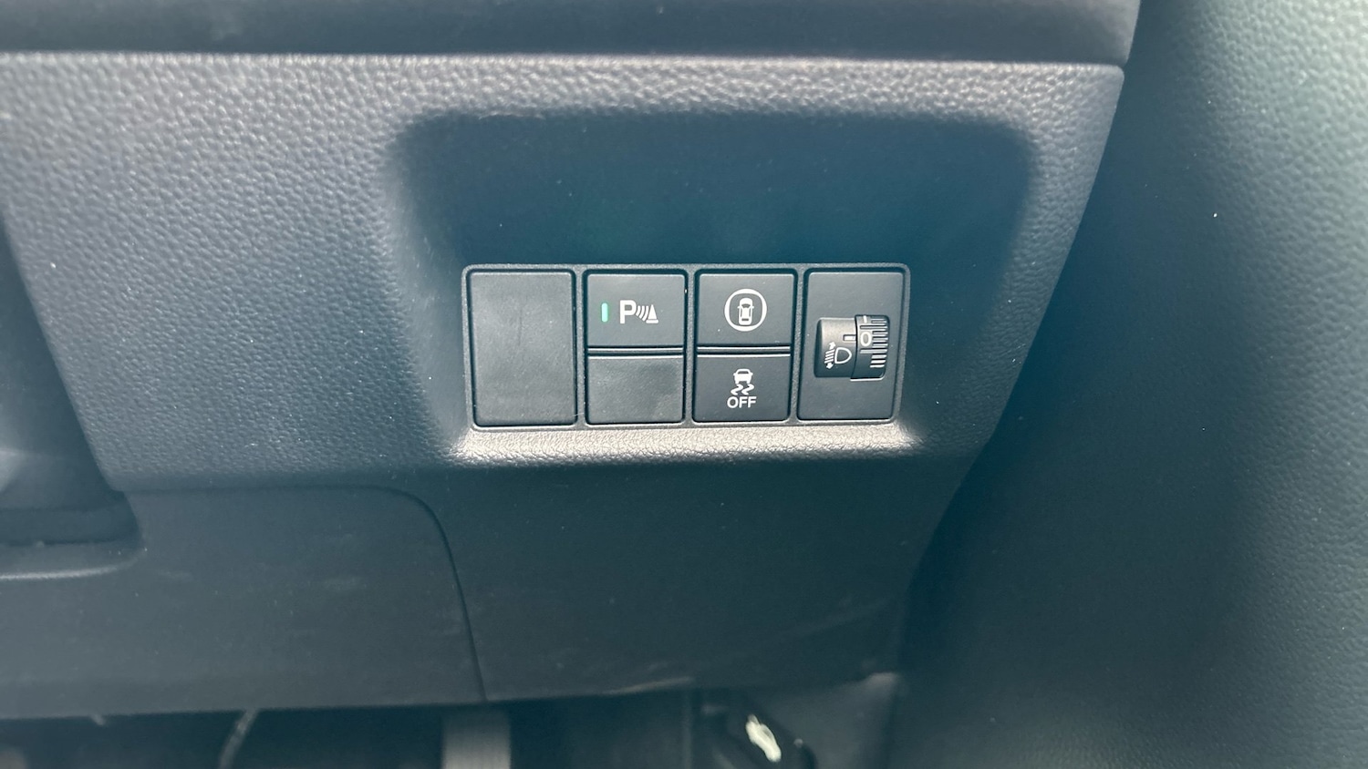 Vehicle 28