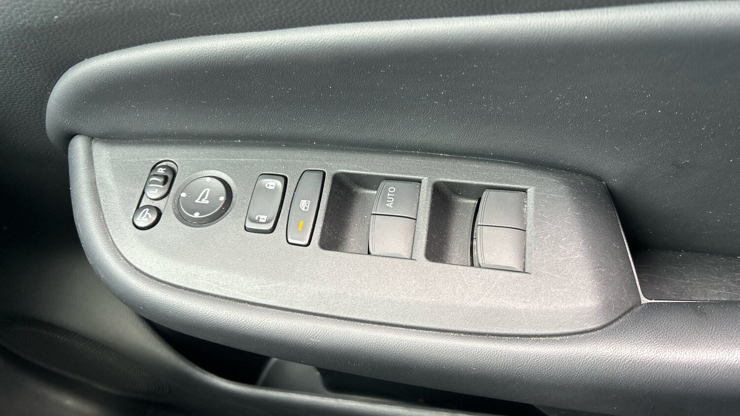 Vehicle 29