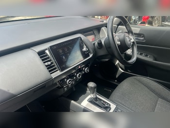 Used Honda Jazz 2023 for sale - 79019021: Photo