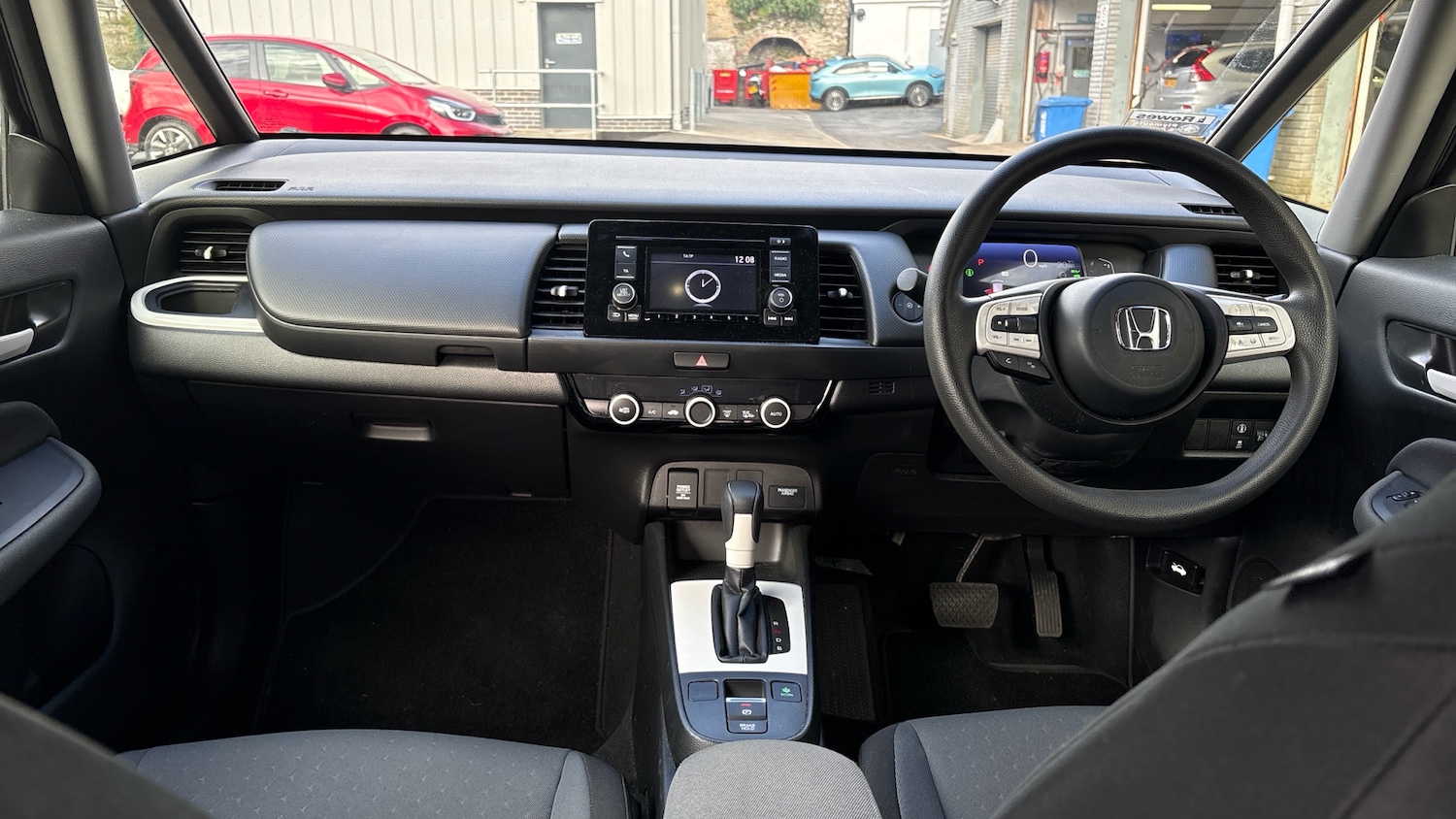 Used Honda Jazz 2022 for sale - 76401924: Photo 4