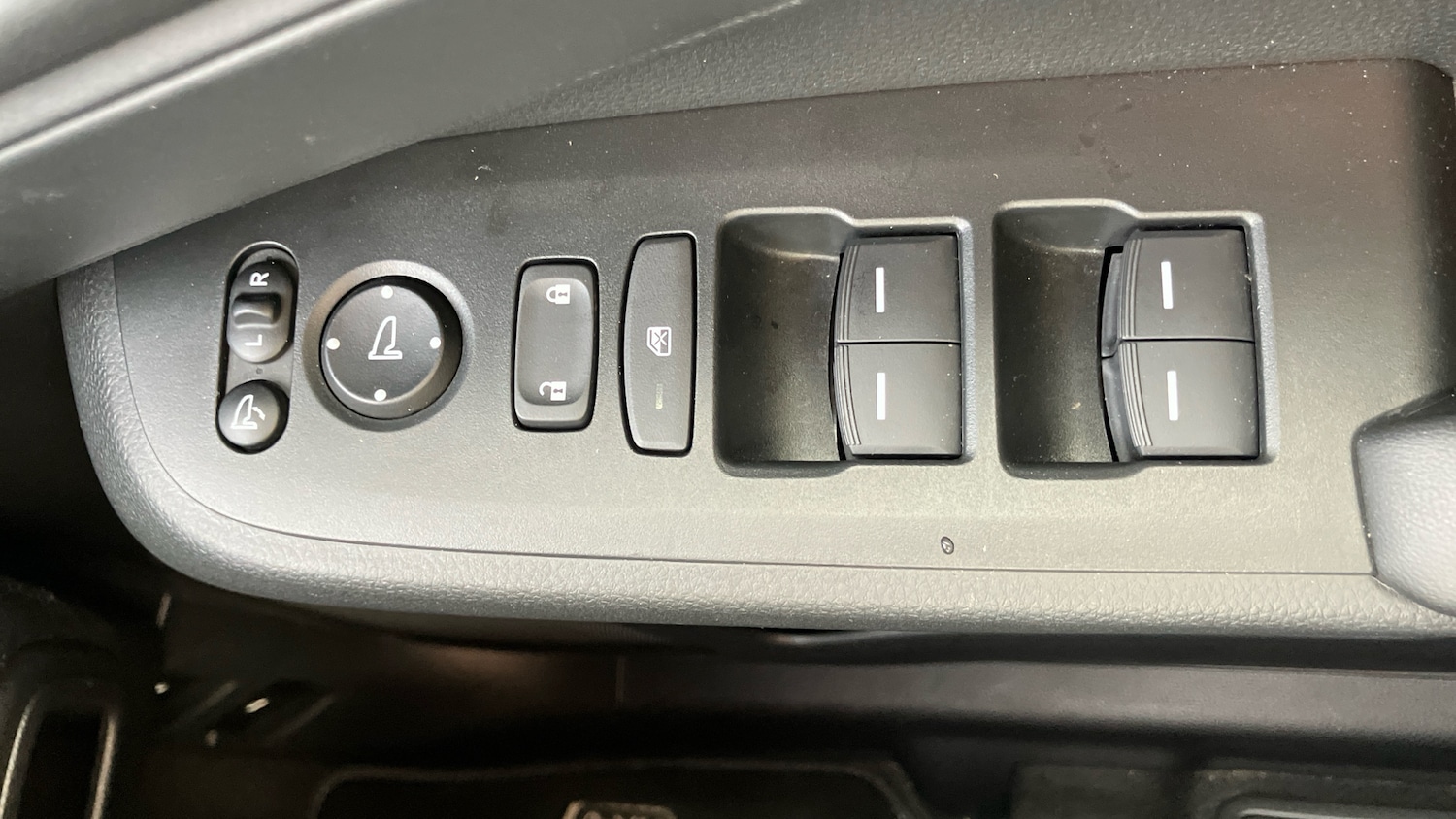 Used Honda HR-V 2023 for sale - 77854475: Photo 18