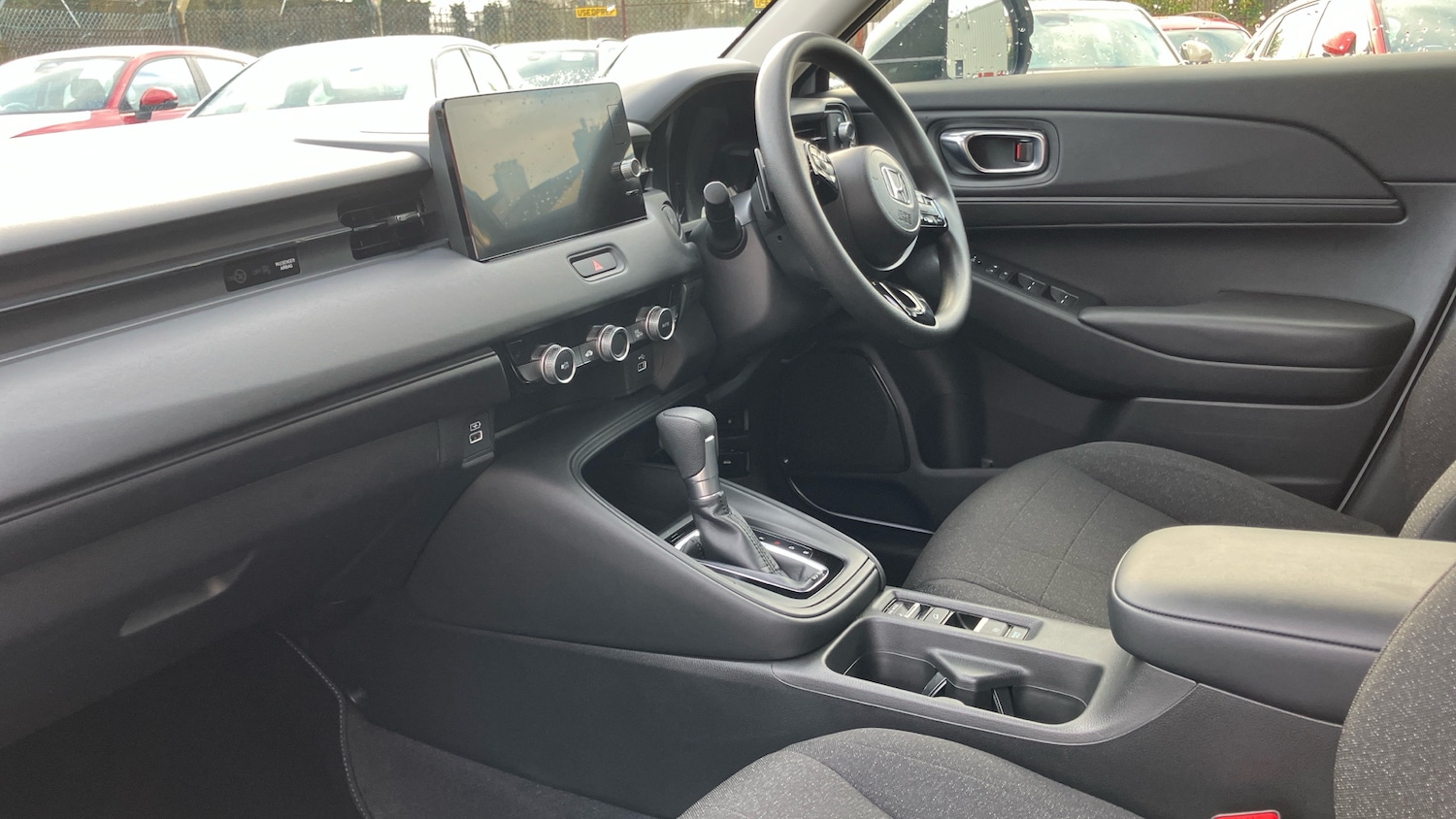 Used Honda HR-V 2023 for sale - 77854475: Photo 2