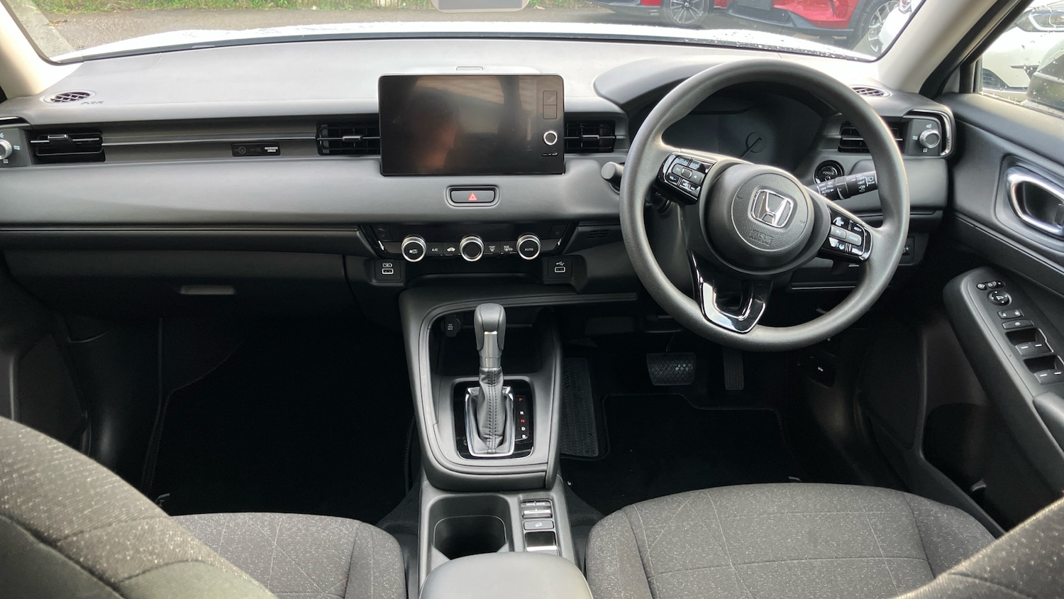 Used Honda HR-V 2023 for sale - 77854475: Photo 4