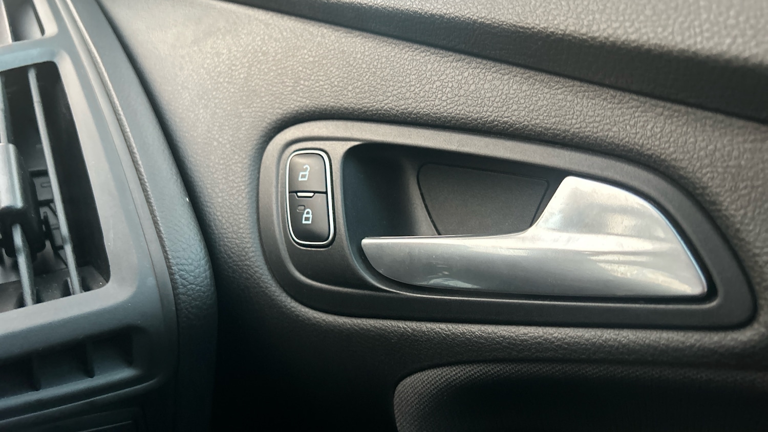 Used Ford Focus 2016 for sale - 76720398: Photo 22