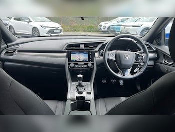 Used Honda Civic 2018 for sale - 78668378: Photo